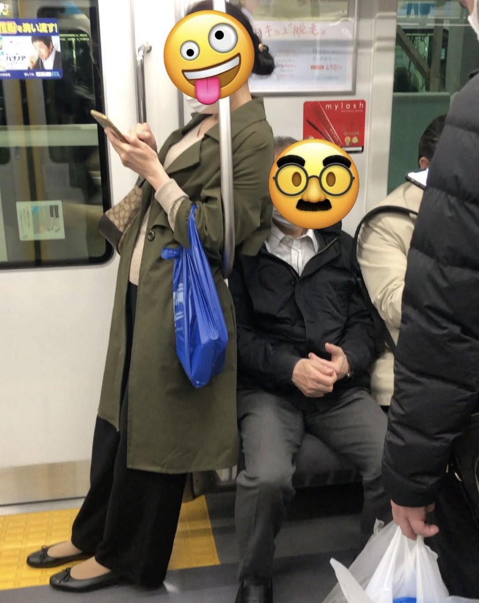 tamika47488's tweet photo. 電車の角席座ってる時持たれてくる人本当嫌。だから電車の席これにして欲しい。 https://t.co/31TsXobRGP