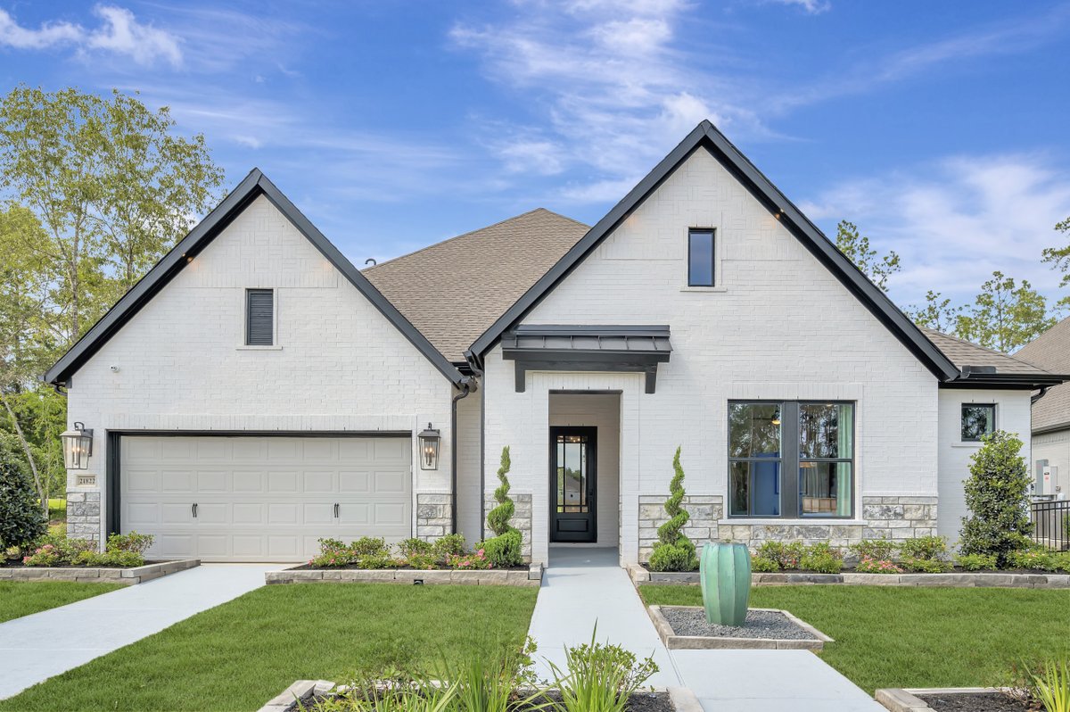 David Weekley Homes tweet media