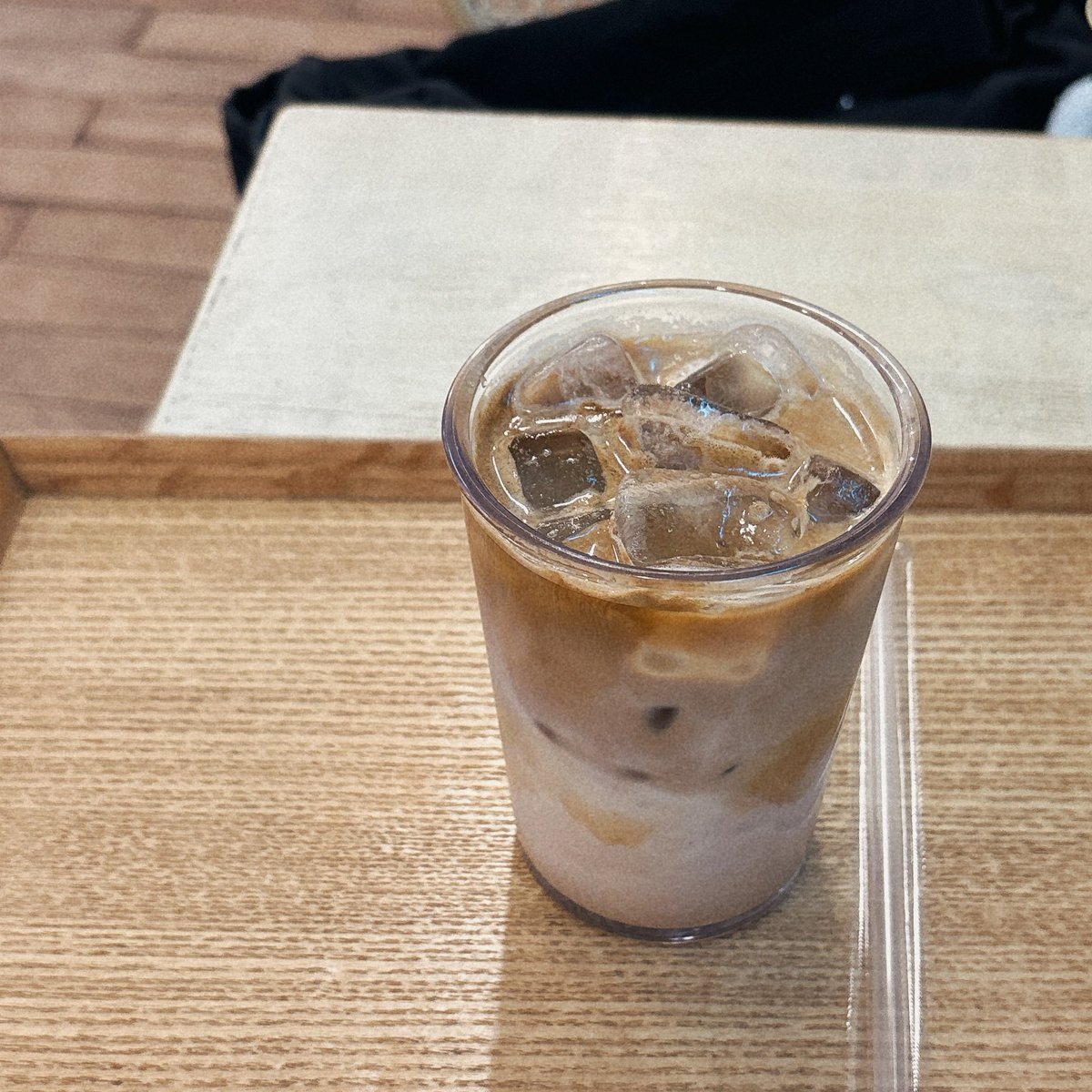 T00TH13_OC's tweet photo. 크루엘 썸머 나와서 바로 옮겼는데 이 다음에 바로 tears 나옴 으하학 커피도 맛이 괜찮구나
에스프레소를 다양하게 팔길래 마 자신있나 하고 왔는데 ㄱㅊ군 https://t.co/QRlhgTu8Di