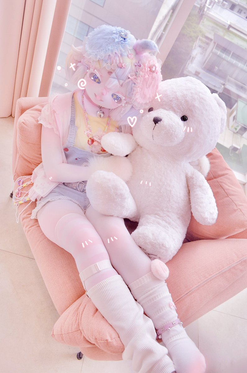 FursuitFriday ⸝⸝ɞ̴̶̷ ·̮ ɞ̴̶̷⸝⸝ ♡ ・ᴥ・