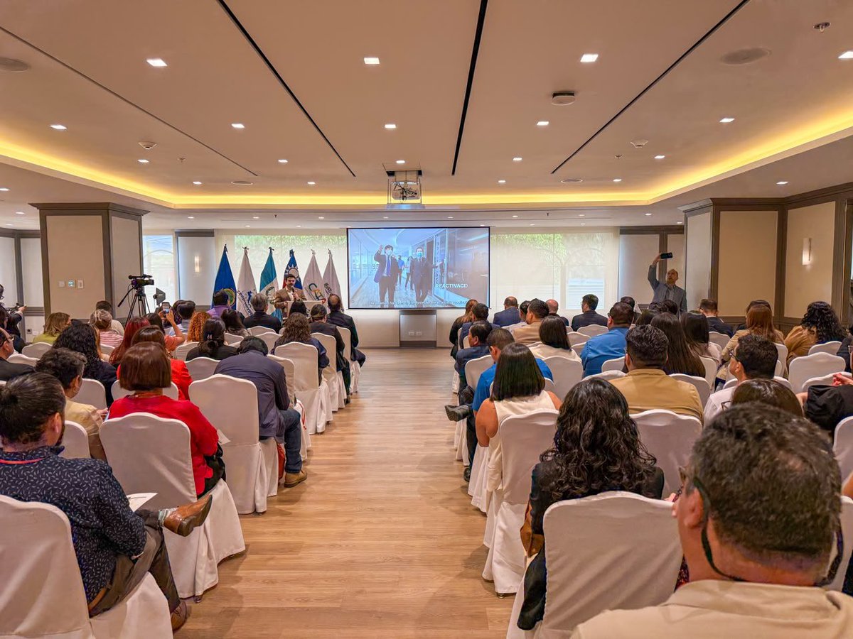 InguatPrensa's tweet photo. Impulsamos alianzas que fortalecen el turismo y los negocios

La Rueda de Negocios Guatemala «Tourism and Business Connect» reunió a empresarios, MIPYMES e instituciones del país. https://t.co/DeUZTpdvT4