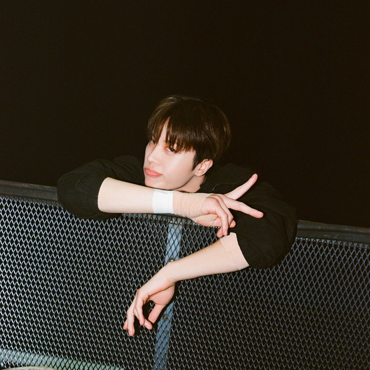 junghwanfeed's tweet photo. junghwan weverse dm 🥹 #소정환 

🐮good morning
🐮i’ll have a safe flight and be back
🐮going to japan
🐮y/n go back to sleep

our hard working junghwan so proud of you! 🫂 https://t.co/bLEFInN32U