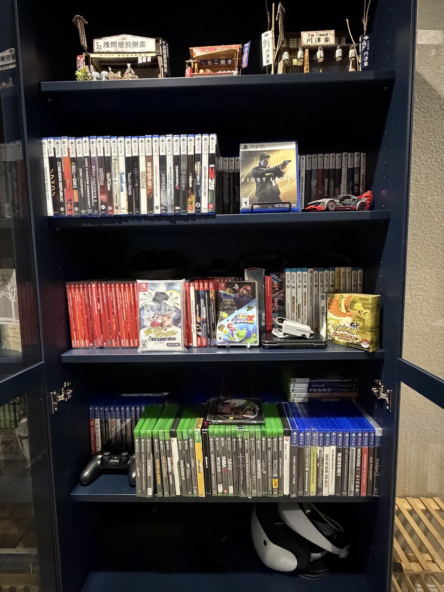 AdrianMejia4's tweet photo. @PlayStation Physical all the way. Sony doesn’t even try to hide the fact they hate their consumers lol. #youmessedup https://t.co/iMVUP4eVLr
