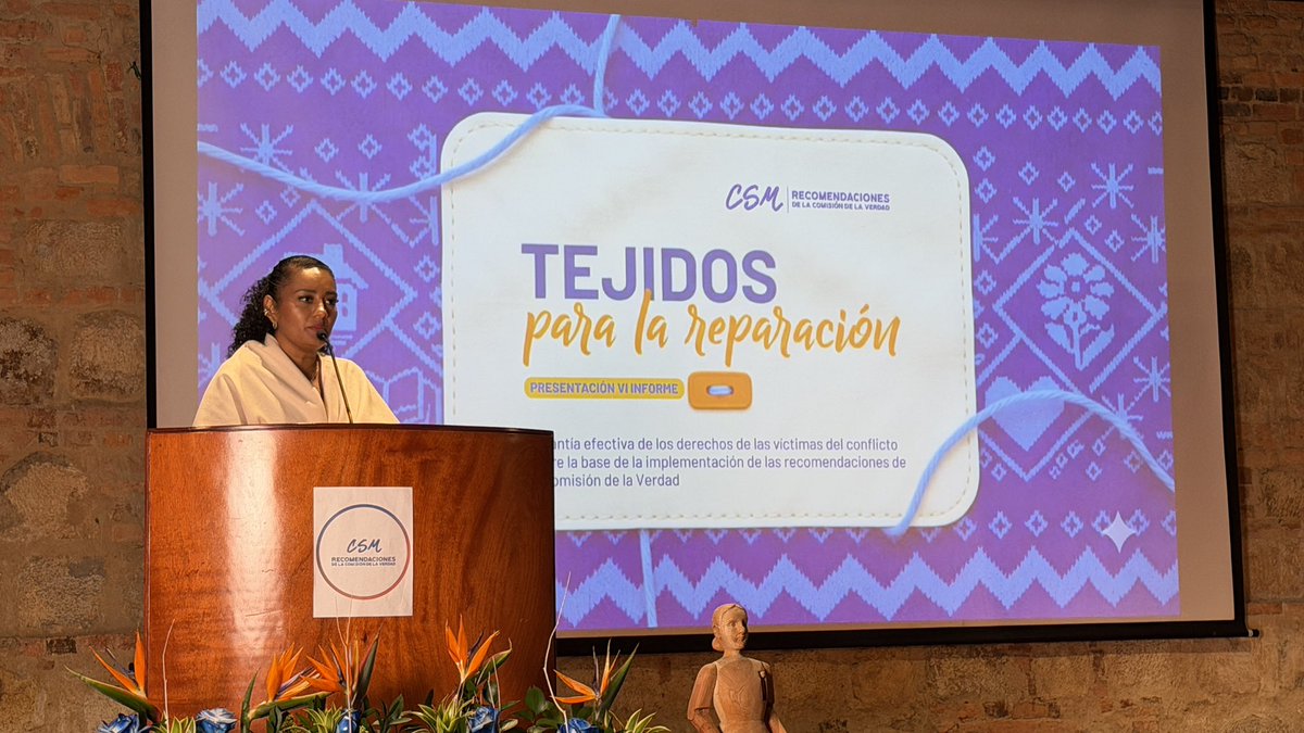 ComiteVerdadCO's tweet photo. #VIInformeCSM | Los desafíos de la atención y reparación a las víctimas exigen respuestas acordes con las realidades actuales. Durante la presentación del #VIInformeCSM, la directora general (e) de la @UnidadVictimas, @AlixAguilar03, señaló: https://t.co/9Npil2F9mm