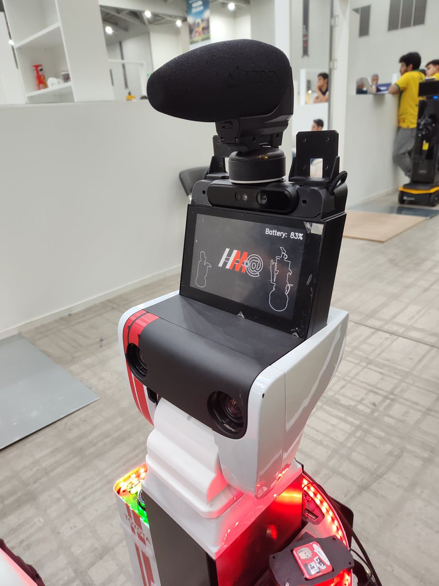 HMA_wakamatsu's tweet photo. リーゼント…？

#Kyutech #KitaQ #HMA #RoboCup2026 #Incheon https://t.co/Pr3IyTjvbN