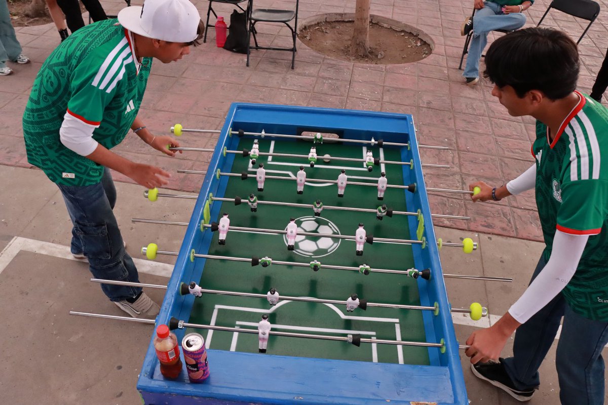 GuadalajaraGob's tweet photo. ¡En el parque San Jacinto se vive la fiesta mundialista! ⚽🎉

Con pantallas gigantes, música y un gran ambiente familiar, disfruta del próximo partido de México en la explanada del parque San Jacinto. 💚🤍❤️

Te esperamos el domingo 5 de julio a las 18:00 horas para apoyar a nuestra selección en comunidad.