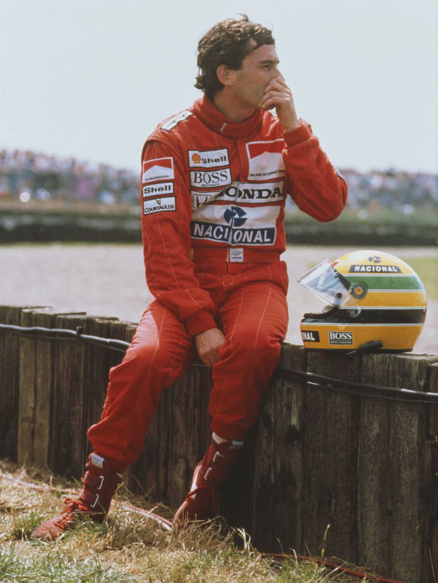 F1_AyrtonSenna's tweet photo. Ayrton Senna. 🇧🇷

16 July 1989.
British Grand Prix, Silverstone. 

#BritishGP 🇬🇧
#F1 https://t.co/Vq5Pvt6NY3