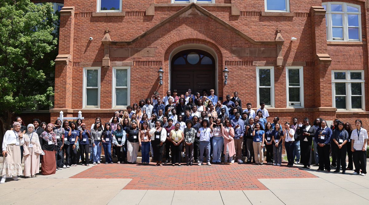 roadtohire's tweet photo. #RoadtoHire #SummerU 2026 began with participants from different schools and campuses coming together as strangers on the first day. Days later, that same group had already started building real connections. This is how we grow together! https://t.co/ztb3sMinsg