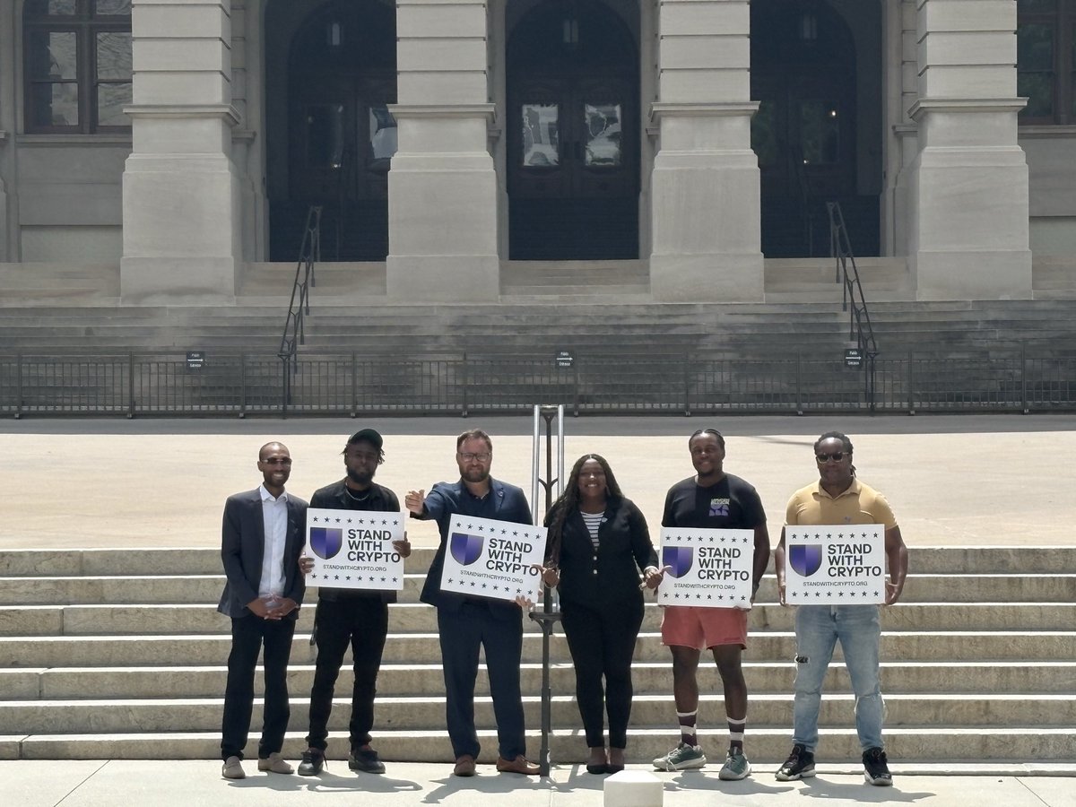 StaxxSats's tweet photo. Georgia deserves clear crypto rules that protect consumers and keep innovation here. Iโm calling on @ReverendWarnock and @ossoff to support the CLARITY Act. #SupportCLARITY #StandWithCrypto #GA @standwithcrypto @AtlantaChain https://t.co/fSVbumtawj
