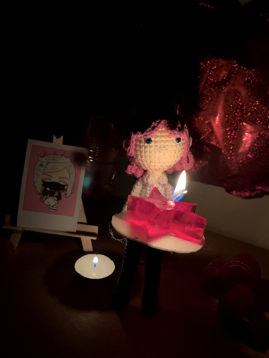 sanzumiloco's tweet photo. ㅤ  . . .  feliz cumple amor de mi alma   ꪆ
             #三途春千夜生誕祭2026 🪷 https://t.co/U6qEXtjXUN