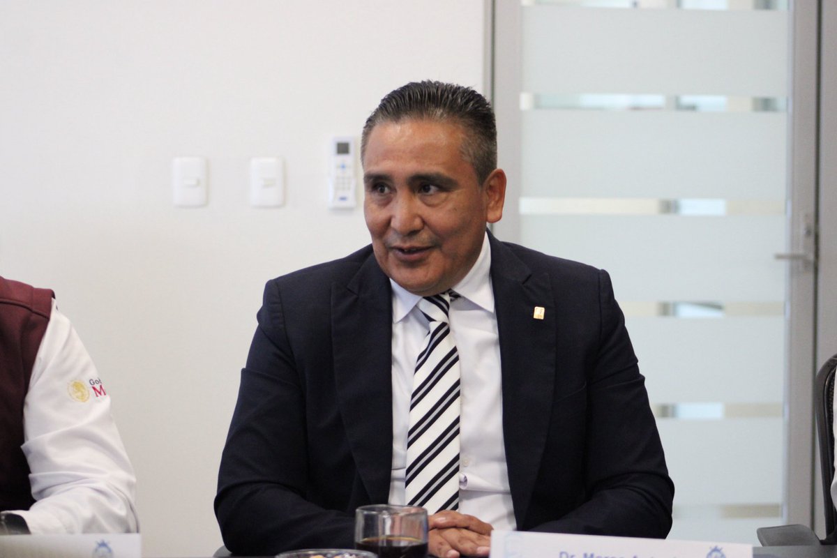 CecamedGente's tweet photo. Cuando las instituciones se coordinan y trabajan en equipo, las y los derechohabientes son quienes más se benefician. https://t.co/dTFt67K7St