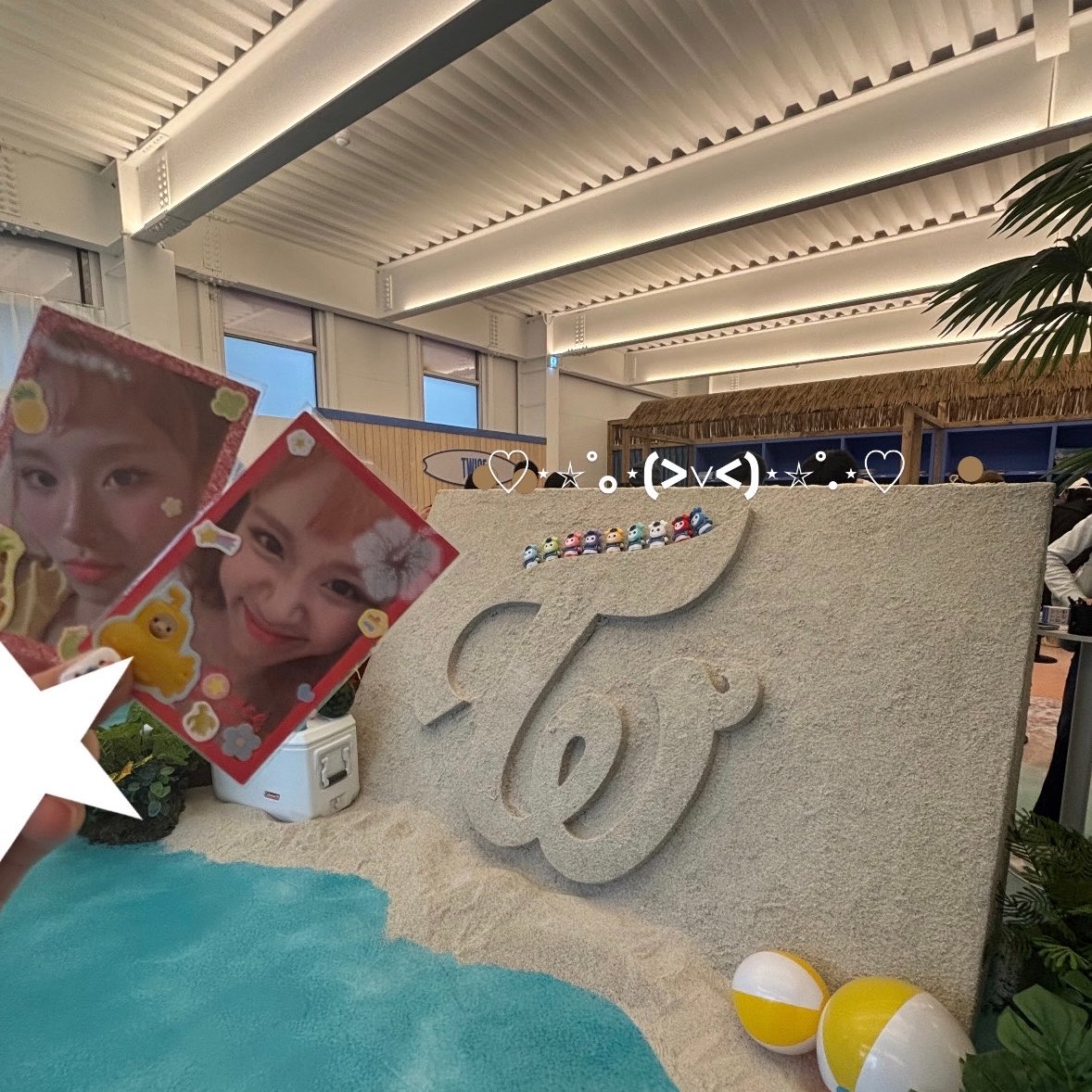 LilLil_chae's tweet photo. ⋆.˚𖦹⋆✮⋆.˚

#TWICE_THISISFOR_POPUP
#FANS_SHOP #팬즈샵 https://t.co/jQZ0IdUhFk