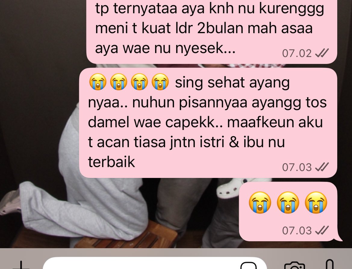 restifajr's tweet photo. 😭😭😭 mulai goyah. yaAllah heal my heart.... https://t.co/Do45WBt8zK