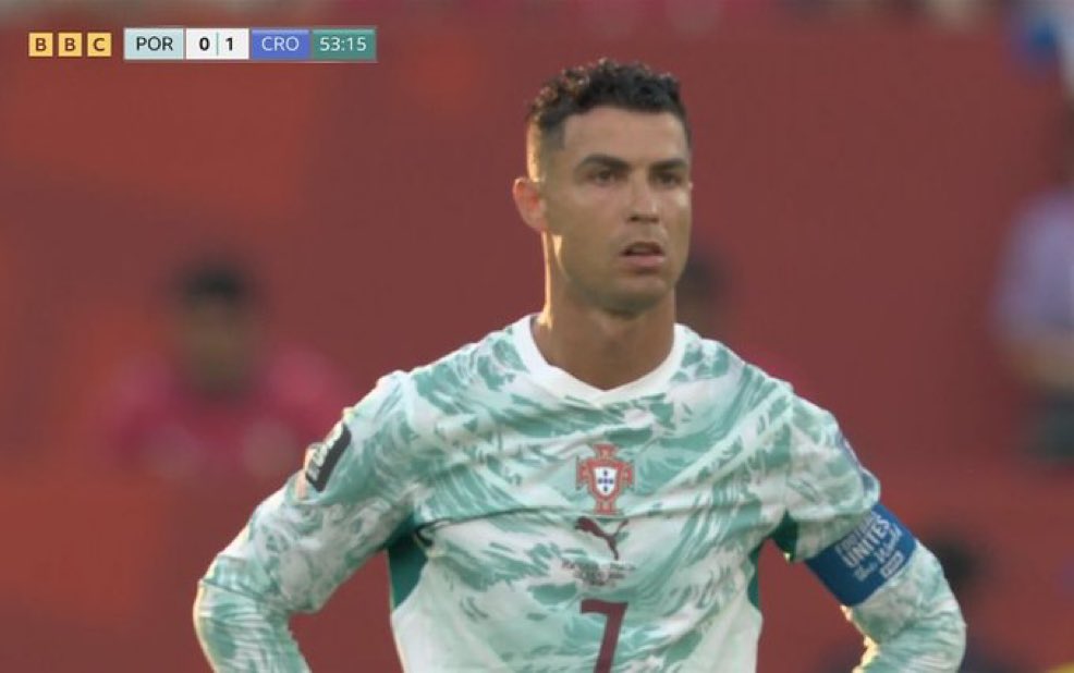 _BeFootball's tweet photo. Cristiano Ronaldo 🇵🇹 après l’ouverture du score croate. 

T’as plus le choix Cris, tu vas devoir porter ton pays. https://t.co/7jXsyMUJup