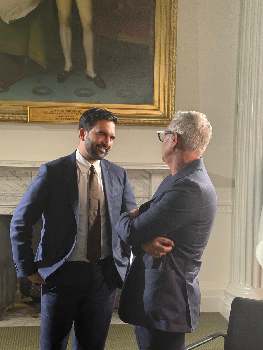 GoalhangerHQ's tweet photo. Coming soon to @RestIsFootball 👀

@GaryLineker 🤝 @ZohranKMamdani https://t.co/YNSsWM38GM