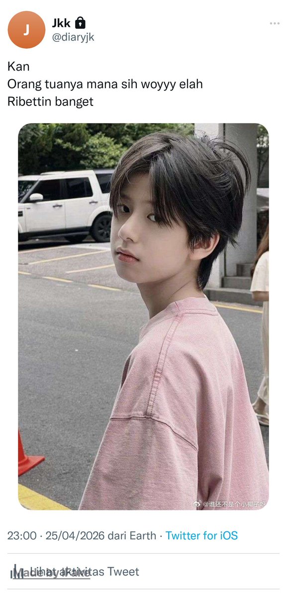espaciodelirant's tweet photo. Four tweet taekook au 

ketika dua anak kecil yang datang dari masa depan mengaku jadi anak jeon Jungkook dan Kim Taehyung yang dimna keduanya tak pernah akur sama lain 

#taekookau
#taekook https://t.co/rJxQ1k5hjy