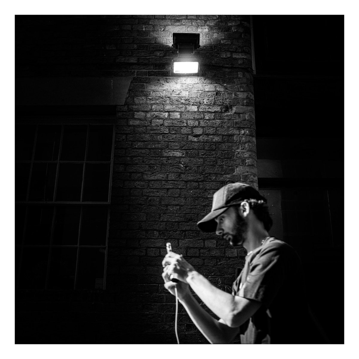ffmac999_'s tweet photo. “Friday Spotlight”
#streetphotography #documentlife #art #bnw #people https://t.co/ZJBFtB4gbz