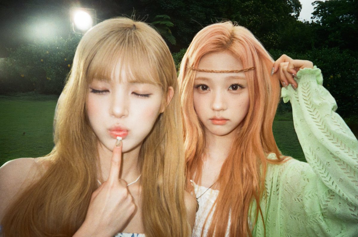 dearH2H's tweet photo. 260703 하츠투하츠 인스타 #유하 🐰🎀 https://t.co/C3uXpTmXqw
