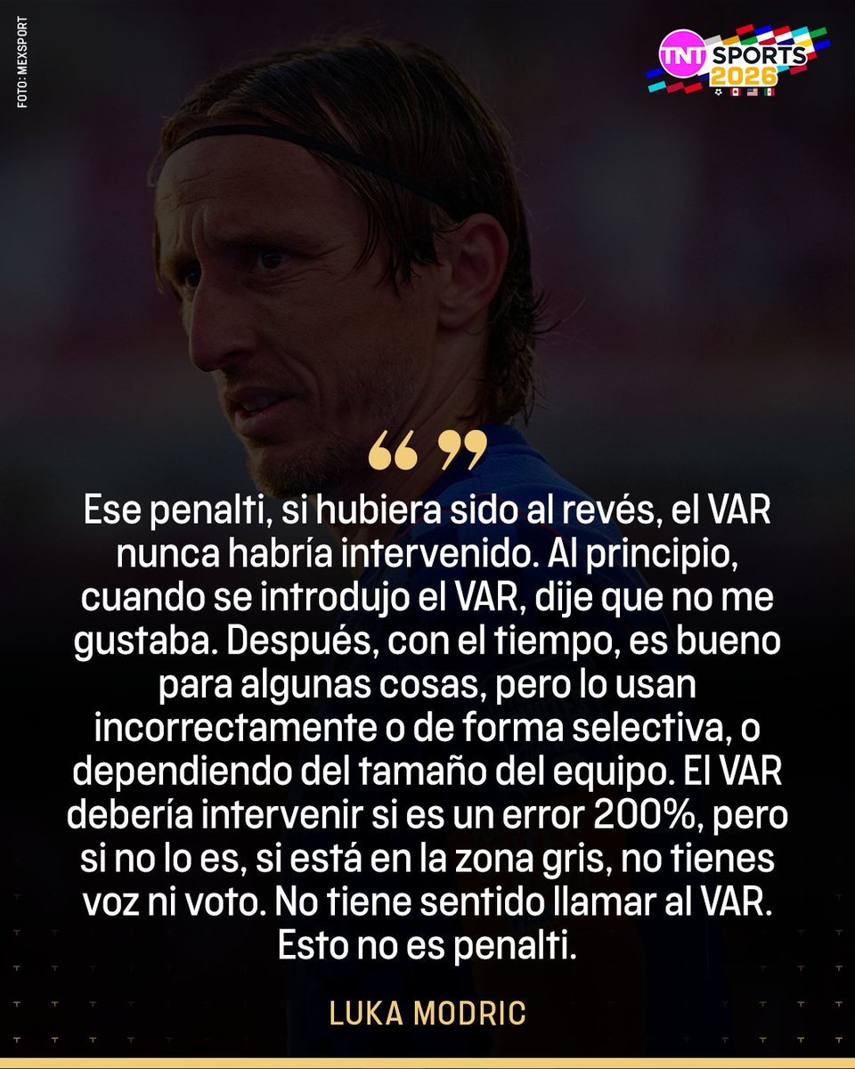 tntsportsmex's tweet photo. ¡Luka Modric estalló contra el arbitraje! 🤬

El 🔟 de Croacia no se guardó nada al hablar del penalti con el que Cristiano Ronaldo consiguió el empate para Portugal en los Dieciseisavos de Final.

#TNTSports2026 https://t.co/zjQ3NJFZUM