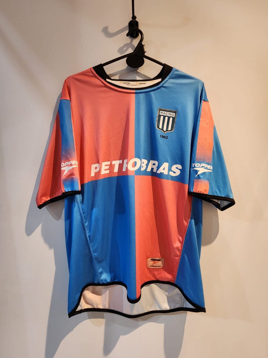 casacasnico's tweet photo. Camiseta Racing Club 2006 Salmon #14 Simeone TALLE M

$290.000 https://t.co/KbUQlN3HNg