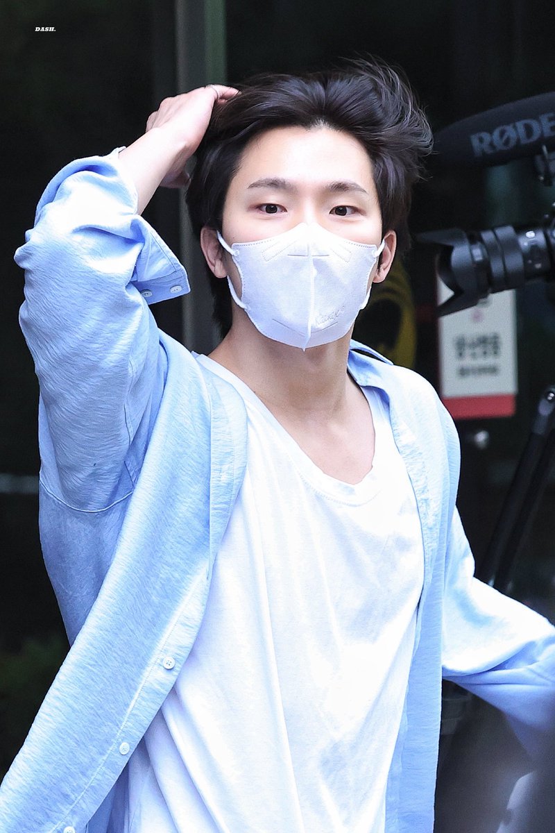 ci0_6__'s tweet photo. 너무 좋은데... https://t.co/kLXia1yy95
