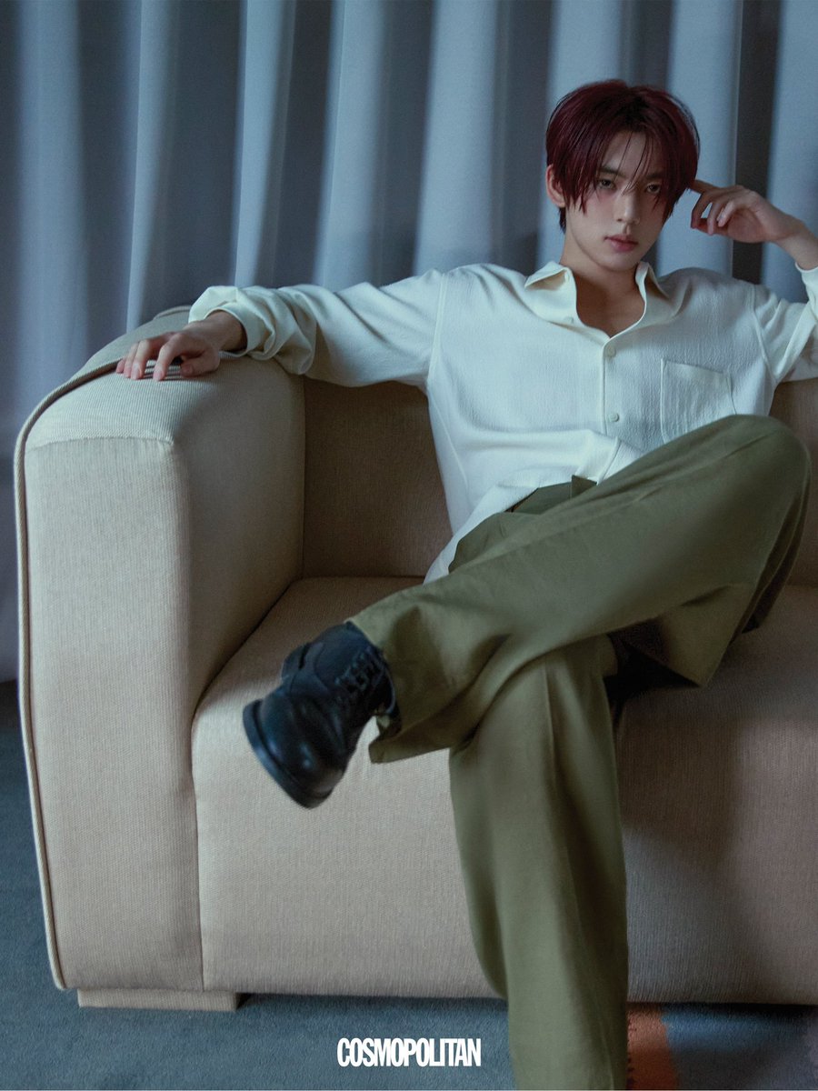 07hanpics's tweet photo. #HANYUJIN FOR COSMOPOLITAN KOREA https://t.co/JY5Bb9gW2h