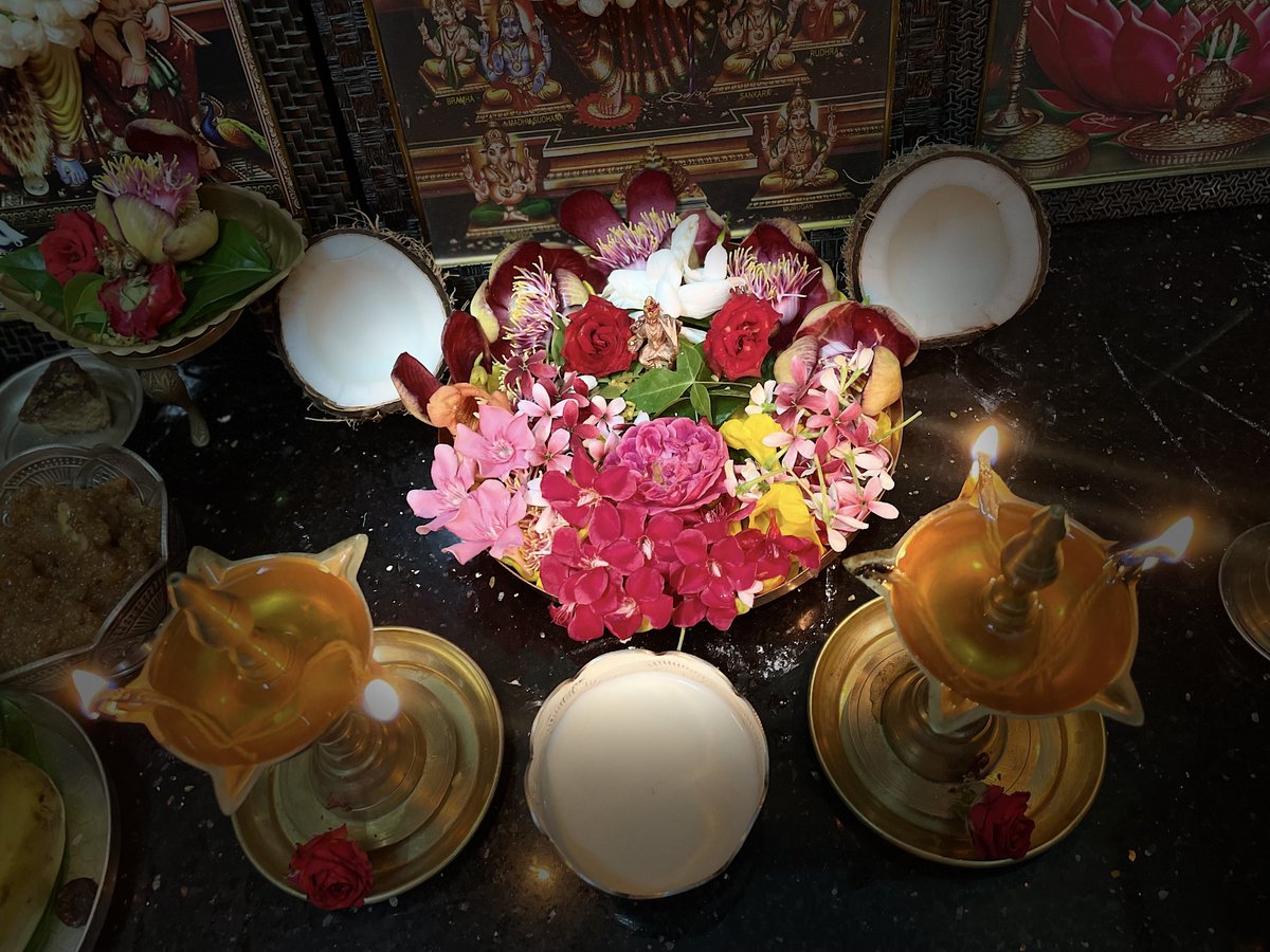 rambabu_allu's tweet photo. ๐น#Ome #Sri #Lalitha Devai Namaha ๐บ#SrimatreNamaha ๐ https://t.co/vz8HnQrqKn