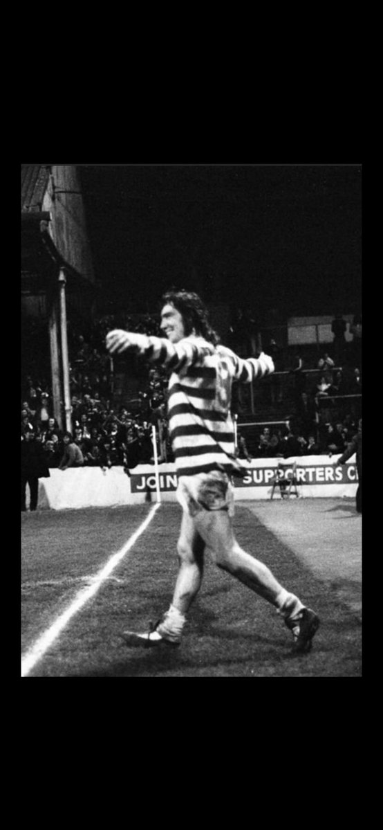 StuartJKane's tweet photo. You dropped the shoulder on Monday, twisted past Tuesday, tackled Wednesday, nutmegged Thursday and now it’s…

Happy Friday! 

As usual a few photographs of that man, Robin Friday. ⚽️

#robinfriday #readingfc #cardiffcityfc https://t.co/v7vagL4plt