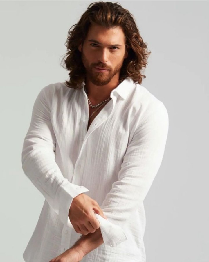 FrancesRinort's tweet photo. Buenos días.  🌬🍀

#CanYaman♡ https://t.co/lX82XTdmCc