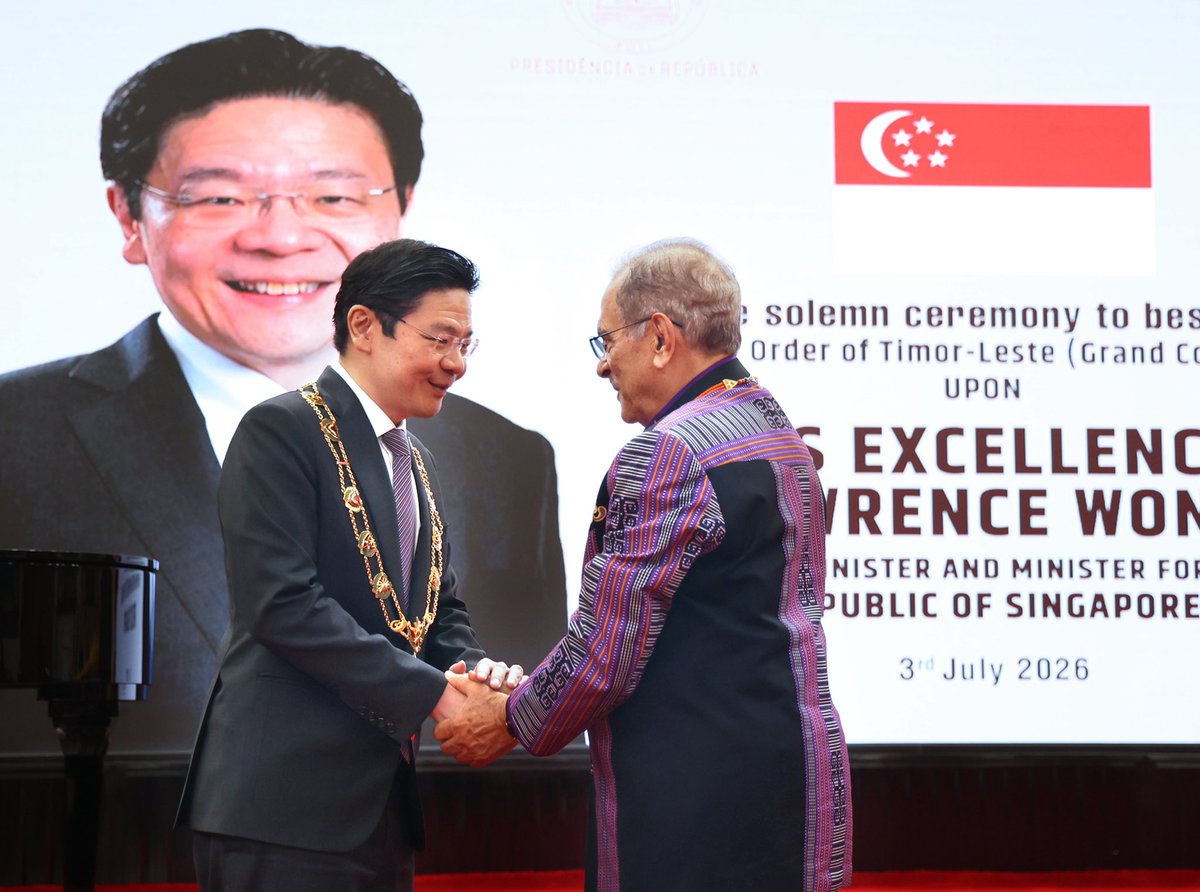 LawrenceWongST's tweet photo. Deeply honoured to receive the Order of Timor-Leste (Grand Collar) from President Ramos-Horta. It is a tribute to all Singaporeans who have contributed to the friendship between our countries. https://t.co/27zCzudmJL