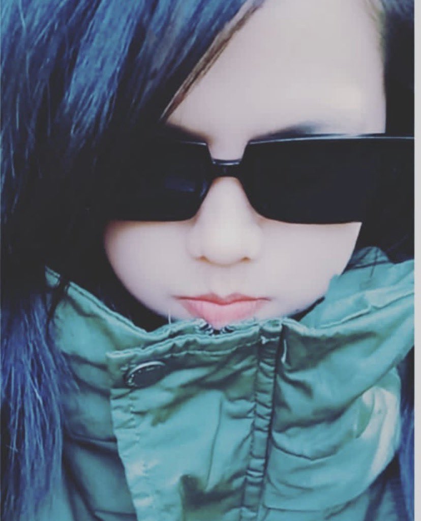 bewithyou29's tweet photo. Winter im longing for u. https://t.co/aKCLFrirGK