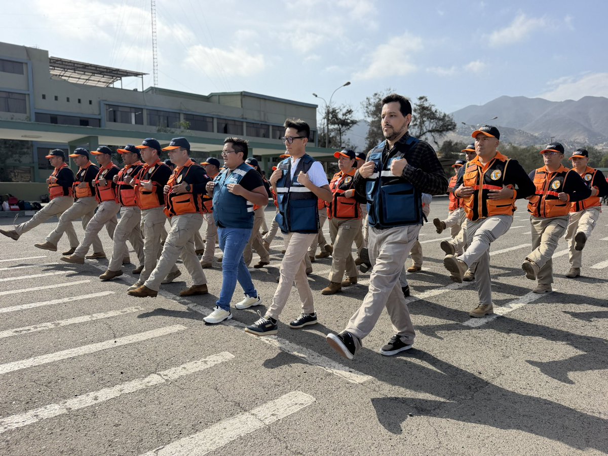 GRDMML's tweet photo. ¡Primer ensayo para el desfile cívico militar! 🇵🇪👏

La Municipalidad Metropolitana de Lima a través de la Gerencia de Gestión del Riesgo de Desastres, participó en el ensayo del Desfile Cívico Militar por Fiestas Patrias, que se realizará este 29 de julio en la avenida Brasil. https://t.co/5Is4ghkLVJ