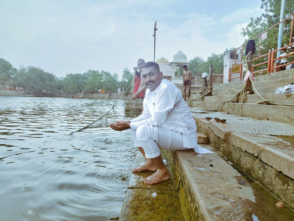 bhinvaraj's tweet photo. "कहानी का एक और शानदार साल शुरू... 📖🎉 
ज़िन्दगी का एक साल और कम हो गया 
#ItsMyBirthday
#congratulations
#happybirthdayjindgi🧿🫂💕
#viralpost2026シ゚ https://t.co/Rf6jRmuyNF