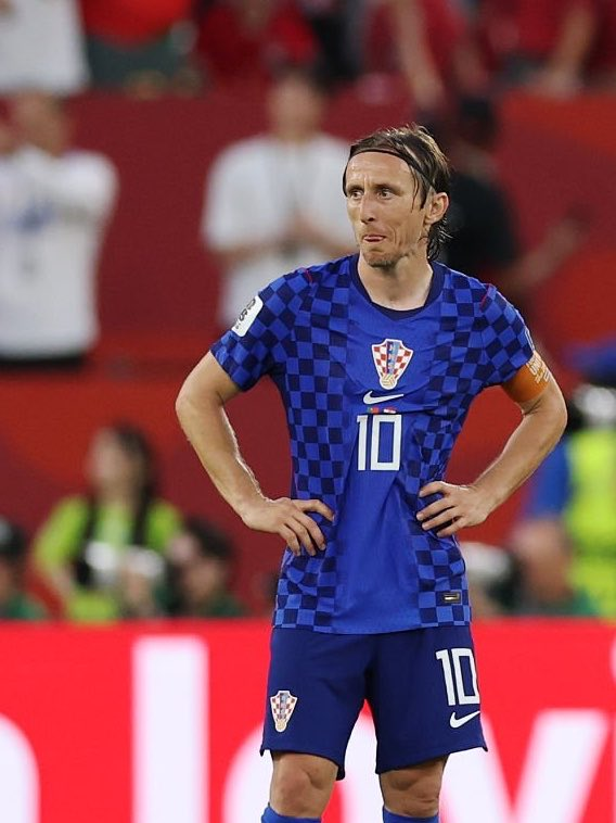 TheCroatian_'s tweet photo. Luka Modrić at the World Cup:

🏟️ 23 appearances
⚽ 2 goals
🎯 2 assists
🥈 Silver medal (2018)
🏆 Golden Ball (2018)
🥉 Bronze medal (2022)

The Greatest Midfielder of All Time. 🇭🇷🐐 https://t.co/XVTgGfpVdH