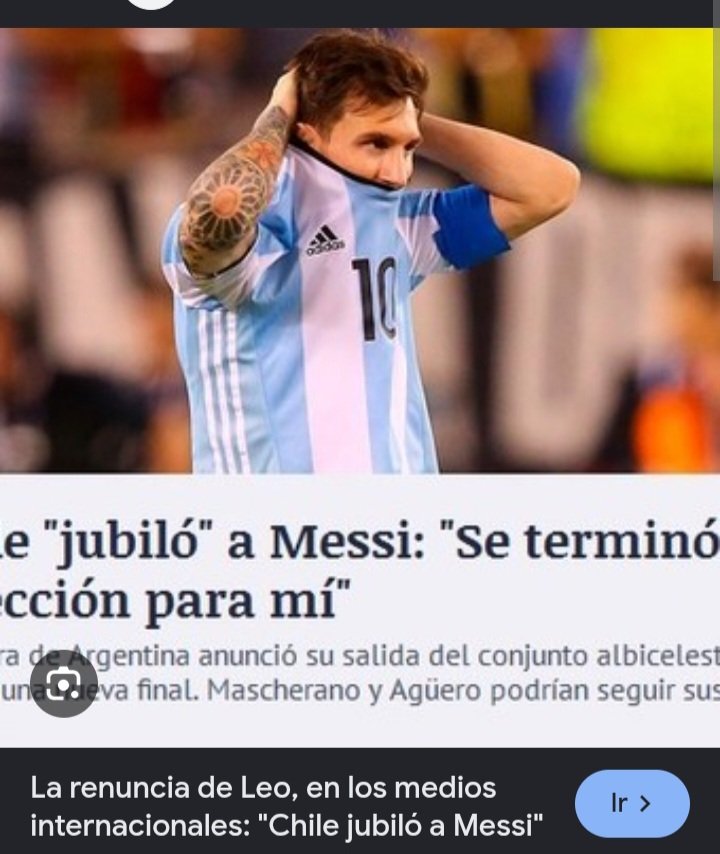 Cielosski's tweet photo. @SergioFCB_ @SanMarinoTeam Tuvo q RENUNCIAR a su selección tras perder 3 finales, y 0 TITULOS cono rata COBARDE 🤣🤣

Y LLEGÓ papi infantino para regalar trofeos.. https://t.co/tYtgk3VGsL