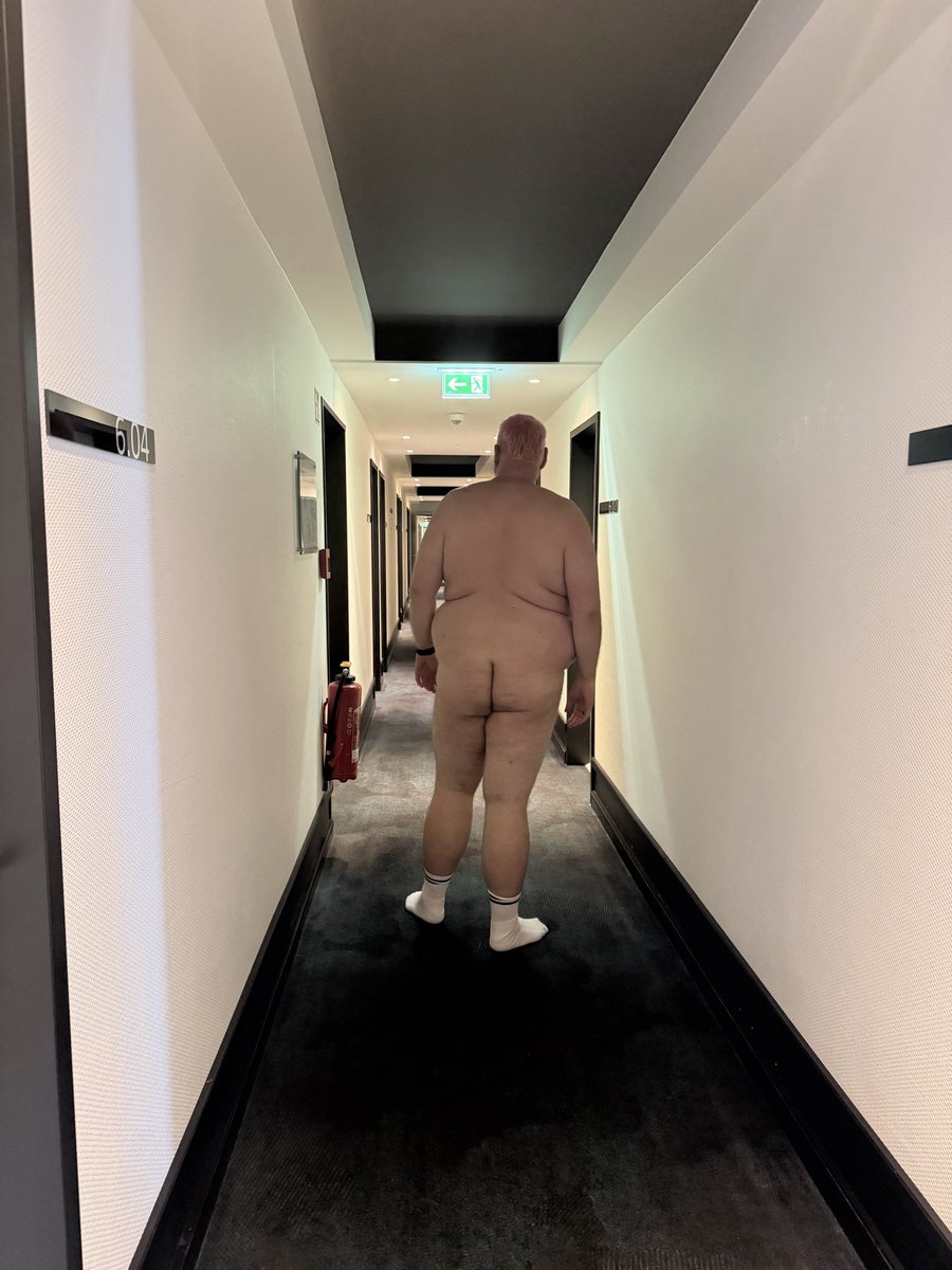 BearMars1's tweet photo. Hello Cologne and Happy Pride 🥳🏳️‍🌈 https://t.co/BasoVyObey