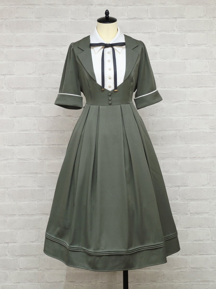 _Amavel_'s tweet photo. ♥Coming soon Item♥Part1
＊Gentle Lady ミドル丈半袖ワンピース(近日販売予定)
Color：ブラック、カーキ、サックスグレー
Price：￥12,100(税込)
お問い合わせは各SHOPまでお願いします!  #amavel #アマベル #ワンピース #クラシカル #ロリータ風 #シャツ風 #ロリータライク #シック #ゴシック風 https://t.co/WW26xuKZKH