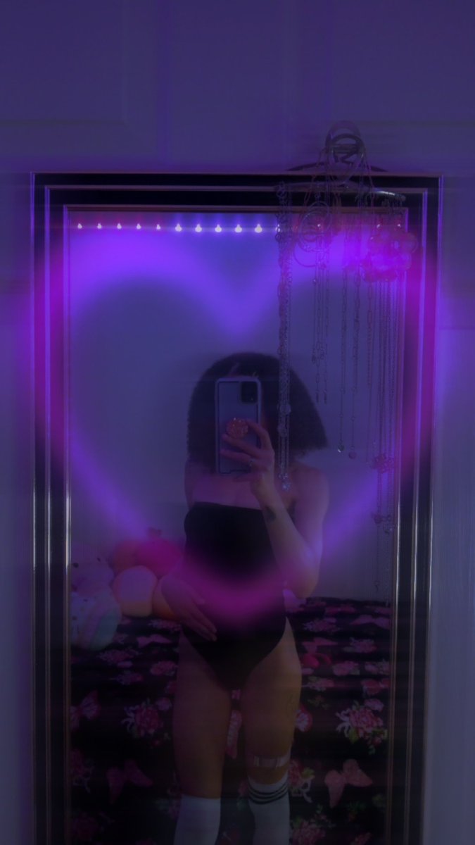 _abruisedpeach's tweet photo. neeeed more bodysuits ⋆‧°𓏲ּ𝄢 https://t.co/4yttYhrQ5q