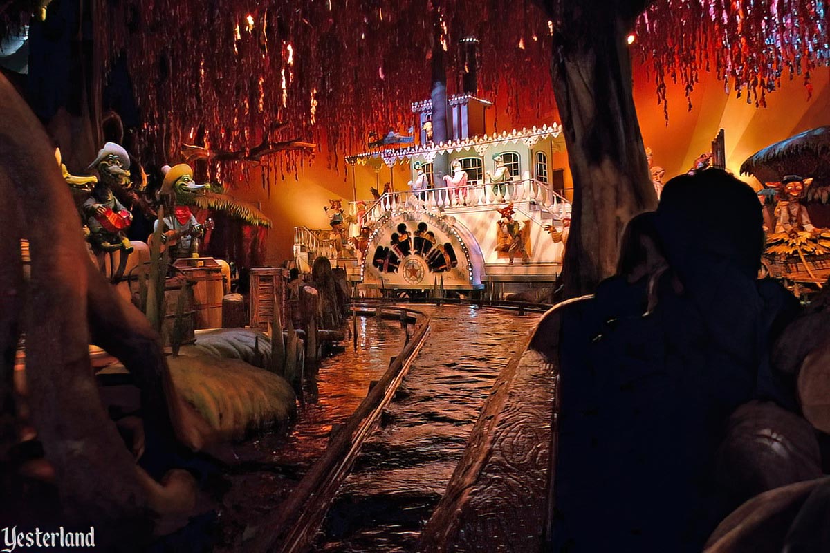SkrillboyT's tweet photo. @BladeRaisor (3/3)
Lastly, ya may notice that 1 of the attractions I mentioned early, that being America Sings, isn't around today. But the 115(?) Animatronic Characters designed by Davis still are, they were moved on over to a new ride once their old one closed, That being Splash Mountain! https://t.co/HvRDyU4C3a