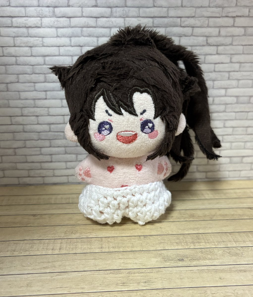 kyo_joy's tweet photo. 多分最終形。
1段目細編み、2段目の長編みを中長編みにしたらピッタリでした！！！
週末には右のお写真のカンフースタイル　チャイナ服(名称合ってます？？)の編み方解説をベッターにアップします🧶🧶 https://t.co/LWGzl3WsBZ