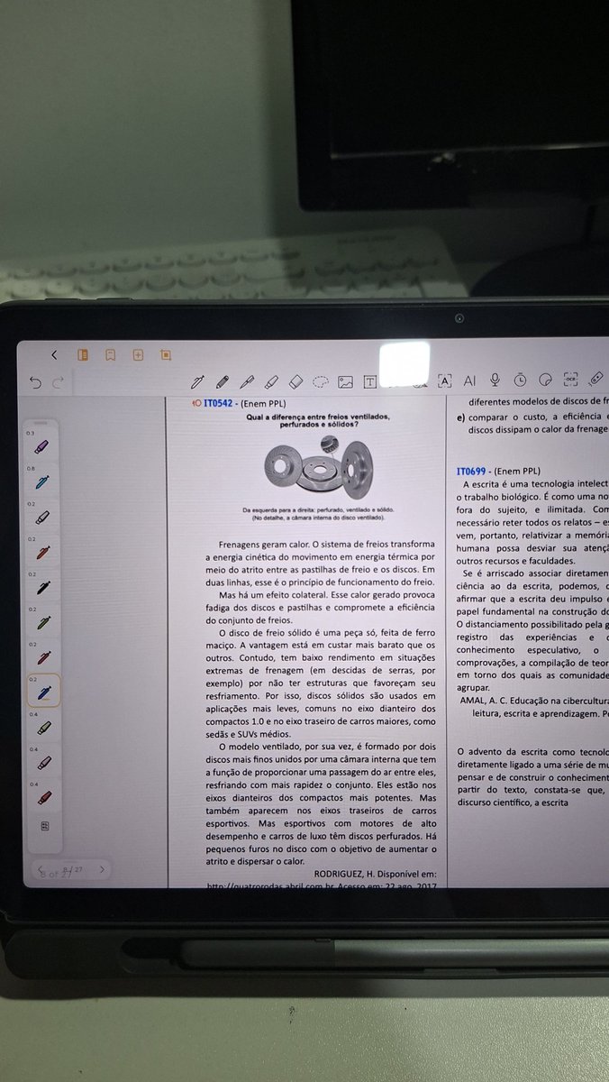 Sstudyisa's tweet photo. 21h e eu lendo um texto sobre freios a vontade de chorar é muita https://t.co/y1f9IUWPpa