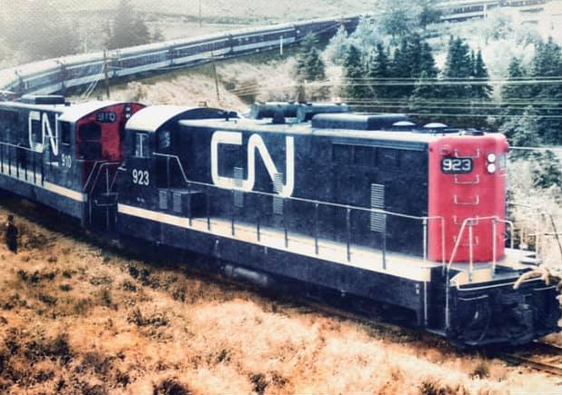 TORailwayMuseum's tweet photo. Jul 2, 1969: the last narrow gauge CN Train No. 102 leaves the Port-au-Basques station, headed for St. John's, Newfoundland. The departure of Newfoundland's last passenger train ended one of the most colourful, unique chapters in North American railway history. 1/3 https://t.co/PxMbDDIyVp