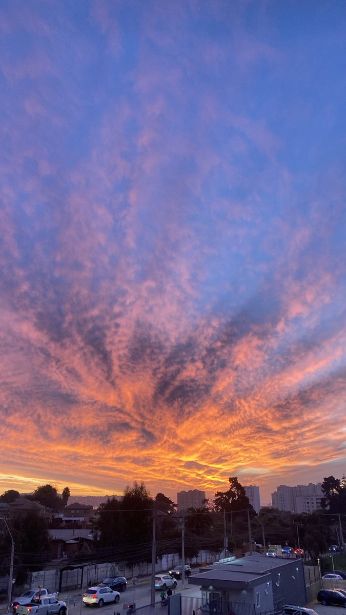 almebarrera's tweet photo. #coquimbo bello atardecer en coquimbo 02/07/2026 👌🏻✨🙌🏻 https://t.co/oyJhvWs96G