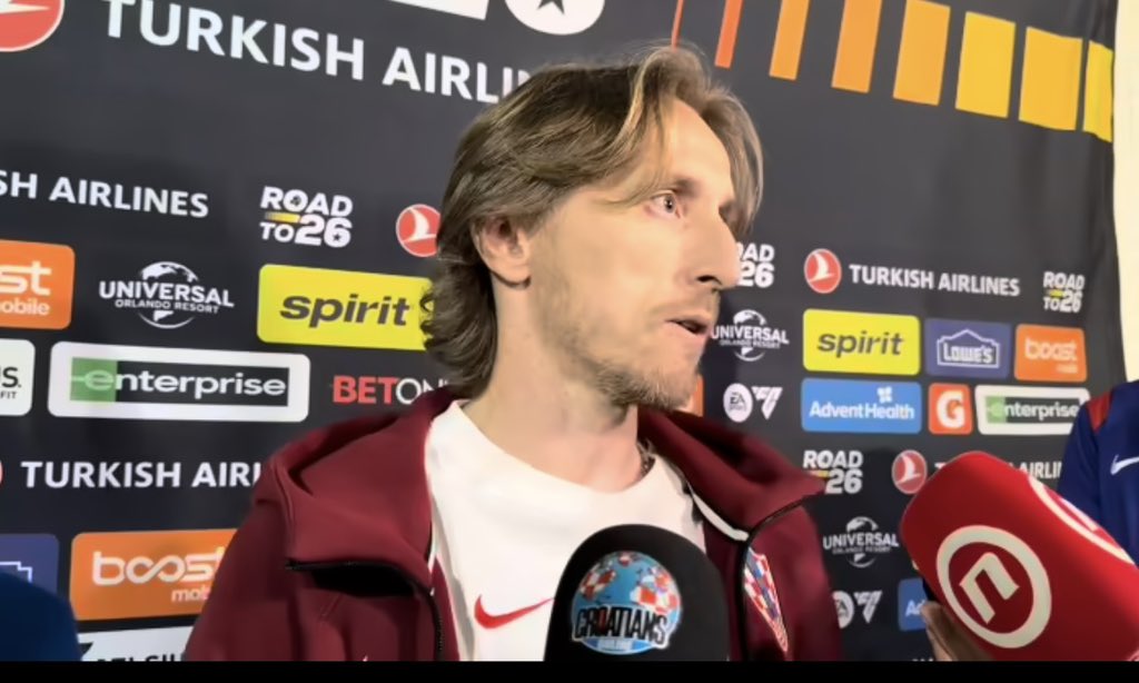 Grandsoncr7's tweet photo. 🚨 Luka Modric:

 “We fought hard and gave it our best. It’s so sad, and I think this might be my last World Cup. We played really well, but we were just unlucky. Ronaldo can now go on and win his World Cup. Nobody deserves it more than he does. I’ll be happy for him if he wins it.”