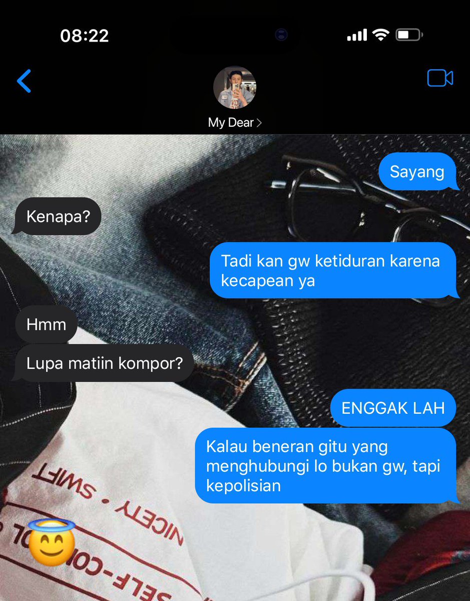 Majubangsabesar's tweet photo. #marhoon two tweets au from : papah muda universe

_

Another kenakalan Caesar

_ https://t.co/8izBqD5khC
