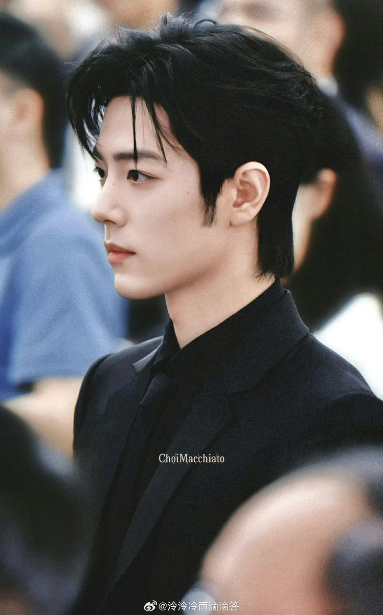 ttoonmikwl's tweet photo. เข้าเว่ยไปเจอพี่จ้านรูปนี้กูบอกเลยกูตายแรงมาด https://t.co/3NFHMYxW5t