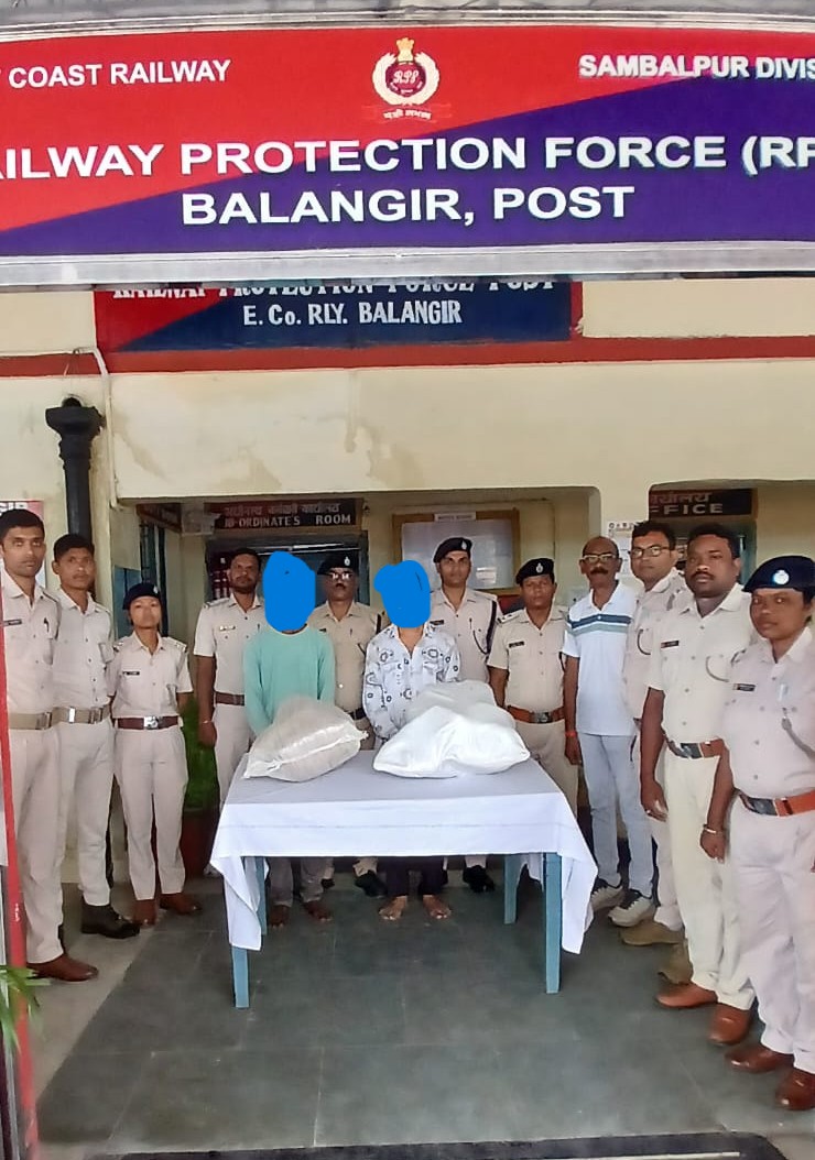 rpfsbpecor's tweet photo. #Operationnarcos- On 02.07.2026, RPF/BLGR and Excise/BLGR apprehended 02 person with recovery of  19 kg of ganja value: ₹950000/-  at BLGR Station. A case has been registered by Excise/District BLGR under the NDPS Act.
@DRMSambalpur
@RPF_INDIA
@rpfecor1 https://t.co/ORBieuFEmY
