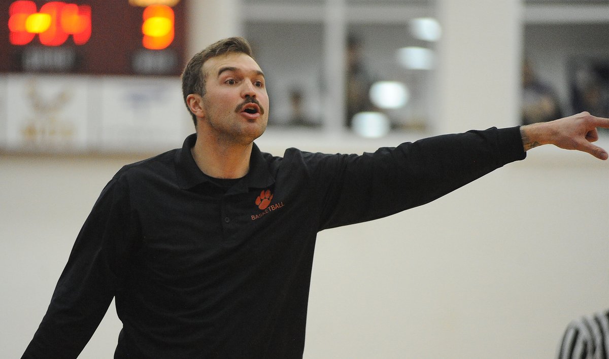 Dan_Chesnet's tweet photo. BREAKING: Caleb Bellach has been hired as Gallatin's head boys basketball coach, AD Mark Ator confirmed. Bellach coached Manhattan's boys this past season and is a former standout player at Montana Tech and Manhattan Christian. https://t.co/jollt6aZBY