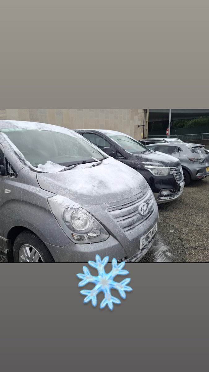 TheBatmanSagaNW's tweet photo. Vehicles covered in snow being prepped for filming at the Birkenhead Tunnel. Could this be for ‘THE BATMAN: PART 2’? ❄️🦇

(via actionvehicleservicesltd on IG) https://t.co/ZDQMreCP2F