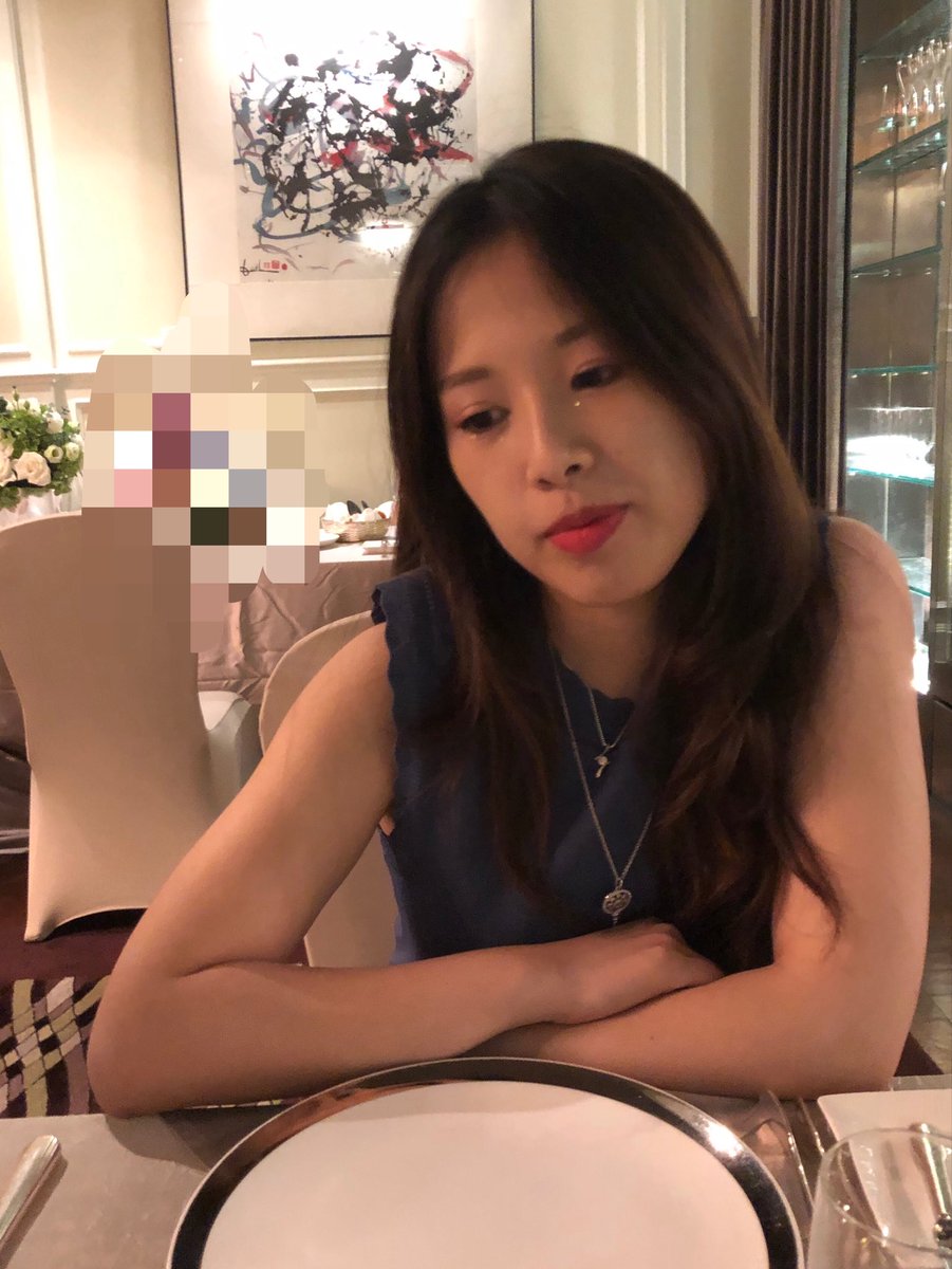 J03312068's tweet photo. #骚逼 #反差 https://t.co/f74WGmnpiU